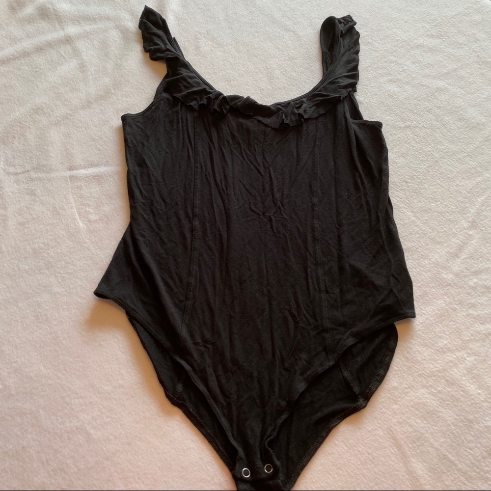 AE Ruffle Bodysuit